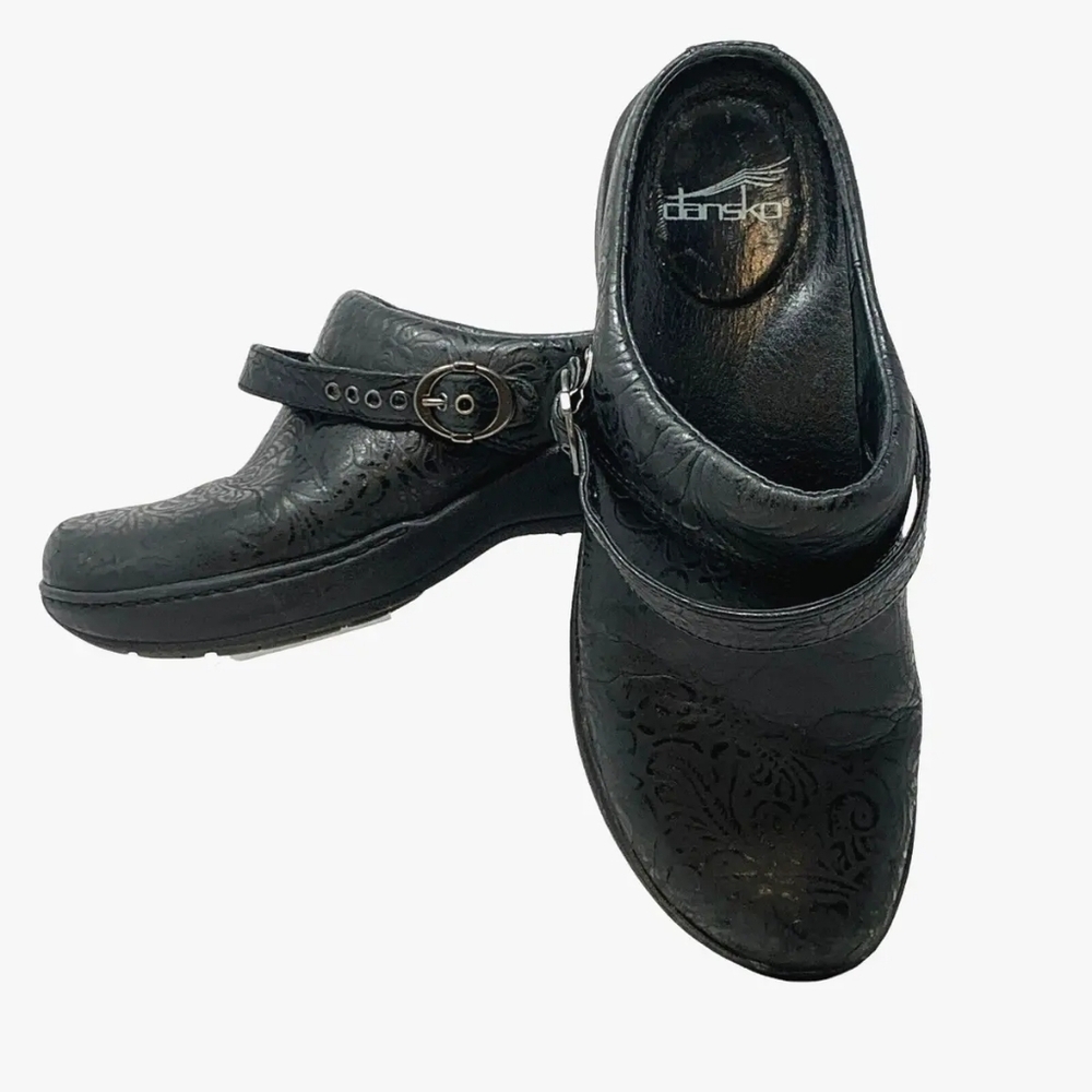 Dansko sz 38 black Allison Mule leather clogs sz 8 SH77